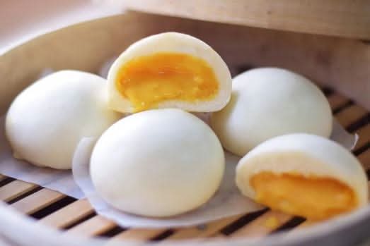D2 Salted Egg Custard Bun (3pcs) 流沙包